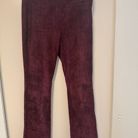 Blank NYC Faux Suede Burgundy Flare Pant Size 30 - Picture 2 of 8